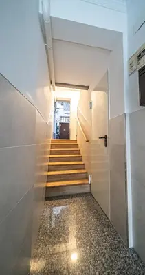 Plano de New flat , modern , wifi, 10min sol, 5 Reina Sofia