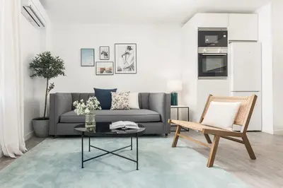 Zona de estar de Homeclub Modern Flat by Prado Museum & Retiro Moratin V