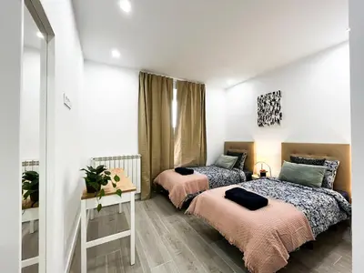 Cama o camas de una habitación en Madrid Private Rooms - Ferrer