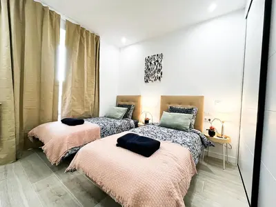 Cama o camas de una habitación en Madrid Private Rooms - Ferrer
