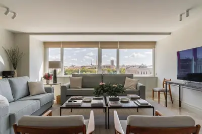 Una televisión o centro de entretenimiento en Amazing Apt with views to Colón-2Bdr 2Bths