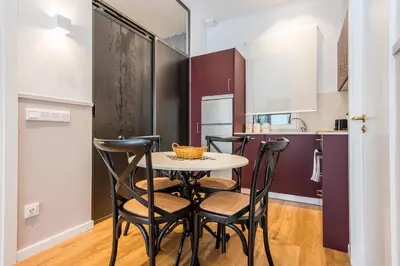 Una cocina o zona de cocina en Coqueto 2H y 1B Delicias y Madrid Rio A