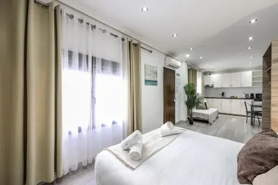Cama o camas de una habitación en Classy Studio close to Retiro Park, Madrid