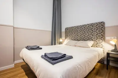Cama o camas de una habitación en Confortable 2H y 1B Delicias-Madrid Rio B