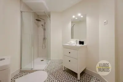 Un baño de Cool y Céntrico Apt 6px en Plena Plaza del Carmen E2