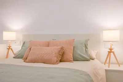 Cama o camas de una habitación en For You Rentals Apartamento temporal Moderno en Acacias con Excelente Ubicación en el Centro de Madrid PDE571