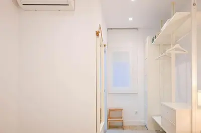 Plano de For You Rentals Apartamento temporal Moderno en Acacias con Excelente Ubicación en el Centro de Madrid PDE571