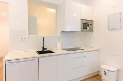 Una cocina o zona de cocina en For You Rentals temporal Elegancia y Confort en el centro de madrid FEI70