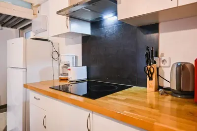 Una cocina o zona de cocina en For You Rentals Moderno y Elegante piso en Argüelles JAM300 Temporal