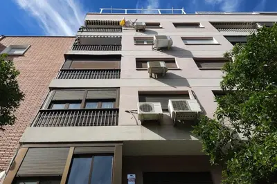 Edificio en el que se encuentra el apartamento