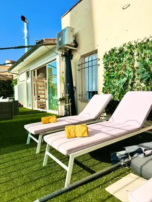 Jardín al aire libre en Retiro Park-Roof Top Studio & Huge Terrace