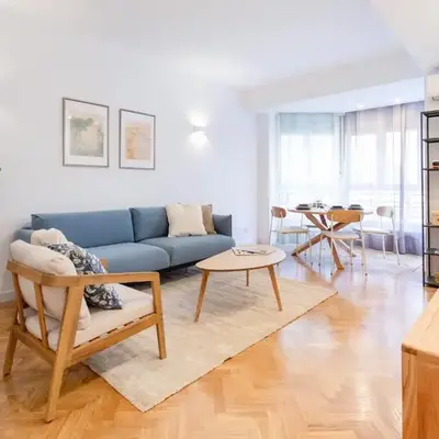 CLARAVAL - Apartamento con Despacho en Chamberí