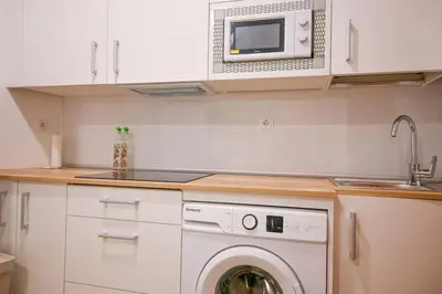 Una cocina o zona de cocina en For You Rentals Moderno y Acogedor Apartamento Temporal ARG240D