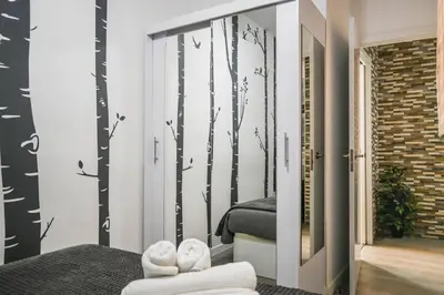 Plano de For You Rentals Moderno y Cómodo Apartamento en el Centro Temporal EMB500