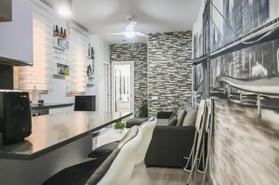 Una cocina o zona de cocina en For You Rentals Moderno y Cómodo Apartamento en el Centro Temporal EMB500