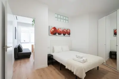 Cama o camas de una habitación en Coqueto estudio en Madrid Río - HB