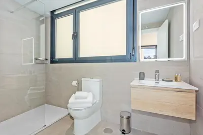 Un baño de Espectacular ático con terraza