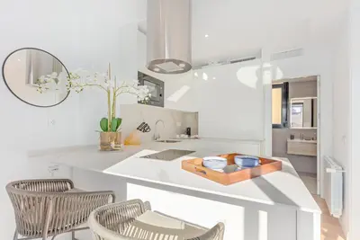 Una cocina o zona de cocina en Espectacular ático con terraza