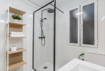 Un baño de Plaza de España Madrid