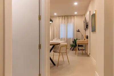 Plano de For You Rentals Liria Un Espacio de Elegancia y Confort en la ciudad Temporal PDD2913
