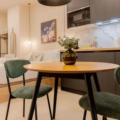 For You Rentals El CaprichoTu Refugio en Madrid con Encanto y Tranquilidad Temporal PDD2914