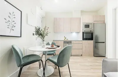 Una cocina o zona de cocina en dPlace To Be - Apartamentos en Barrio de Salamanca