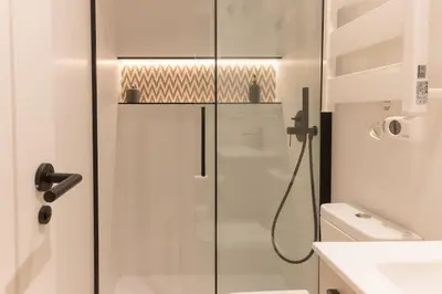 Un baño de For You Rentals Elegante y Acogedor temporal Apartamento en Goya Temporal CPE205