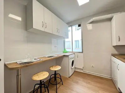 Una cocina o zona de cocina en Gran Piso Salamanca Temporal