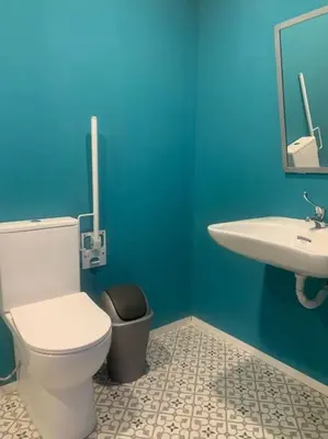 Un baño de Estudio a 20' del centro A1 Guindalera-Salamanca
