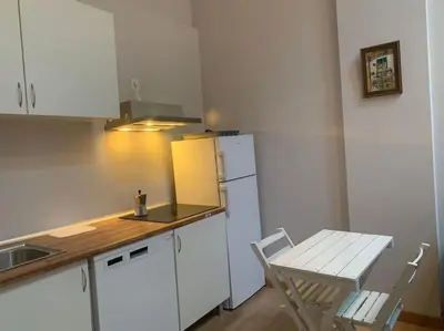 Una cocina o zona de cocina en Estudio en Guindalera cerca del centro 2D