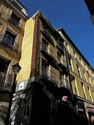 Edificio en el que se encuentra el apartamento