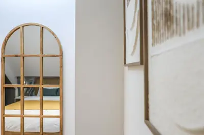 Cama o camas de una habitación en ATyCO Madrid