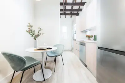 Una cocina o zona de cocina en dPLACE To Be - Luxury apartments in Barrio de Salamanca