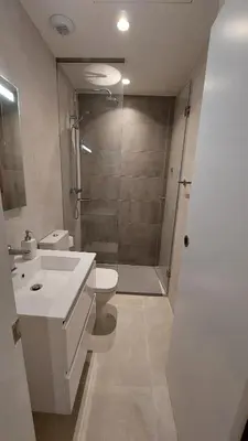 Un baño de Estudio Ricci-Chamberí