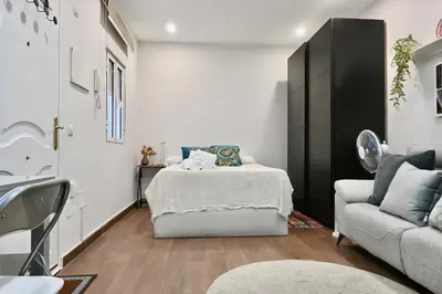 Zona de estar de For Yoy Rentals hermoso apartamento tipo Estudio en Madrid Temporal SFL50