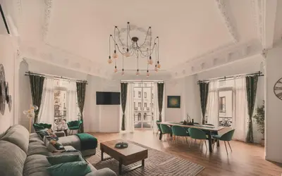 Zona de estar de 8 rooms, 6 bathrooms over Gran Via Street