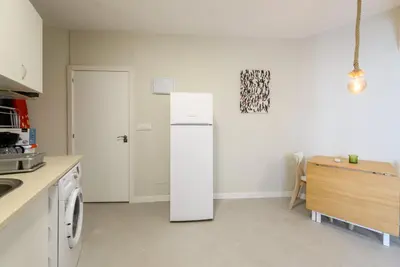 Una cocina o zona de cocina en GuestReady - Embajadores Apartments