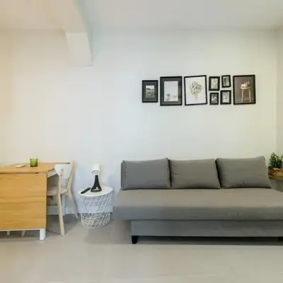 GuestReady - Embajadores Apartments