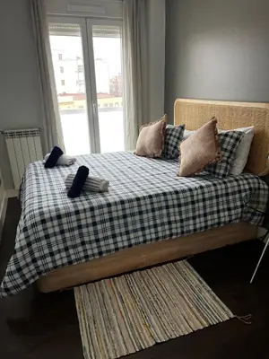 Cama o camas de una habitación en Apartamento 5B Atocha Delicias Madrid Rio