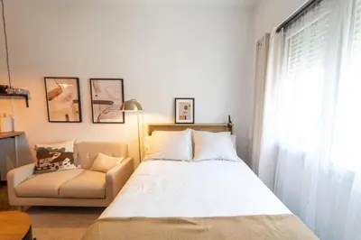 Cama o camas de una habitación en Apartamento entre Bernabeu y Barrio Salamanca