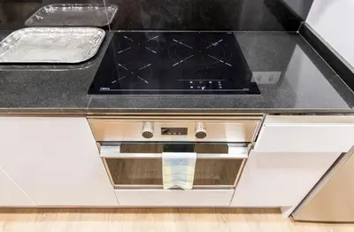 Una cocina o zona de cocina en Cómodo y precioso apartamento