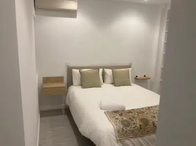 Cama o camas de una habitación en Apartamento silencioso en el centro de Madrid
