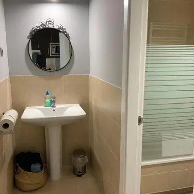 Un baño de Apartamento 4A Atocha Delicias Madrid Rio