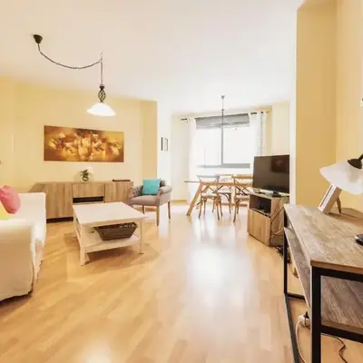Cosy Bright Apt & 2BD 2BTH Salamanca &Goya