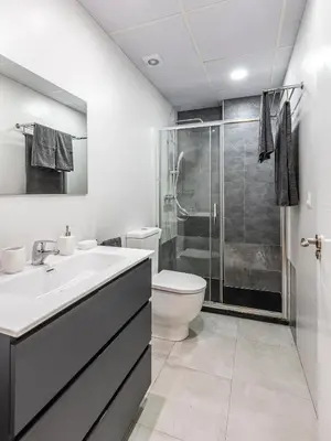 Un baño de Apartamento a 5 minutos del centro de Madrid 6P