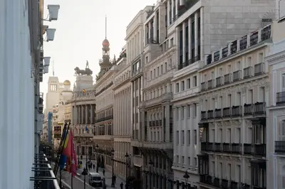 El barrio de los alrededores o un barrio cerca de este albergue