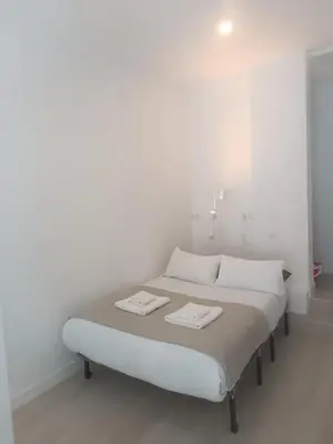 Cama o camas de una habitación en Apto con encanto en calle Ansar