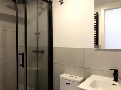 Un baño de Apto con encanto en calle Ansar