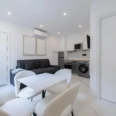 New apt Elegante