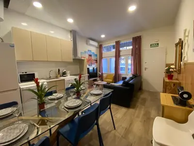 Una cocina o zona de cocina en El Jardín de Fornillos